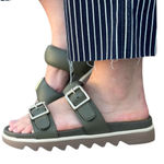 Cougar Nifty Leather Water Photo 0