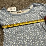 Pink republic NWT  blue and white floral short sleeve shirt M Photo 5