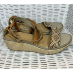 Eddie Bauer  W. Kara Canvas‎ Wedge Sandal Brown Leather Straps Size 9 Photo 8