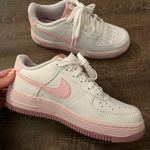 Nike Air Force 1 Low Casual Shoes Photo 1
