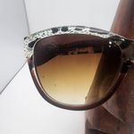 Steve Madden Brown & Animal Print Sunglasses Photo 1