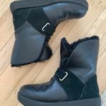 UGG Boots Waterproof Photo 0
