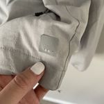 Vuori Size L Gray Outdoor Trainer Shell Women’s Jacket Full Zip Hoodie Photo 3