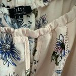 Privy pink floral romper Photo 2