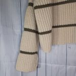 Moon & Madison cropped striped 90’s sweater Photo 9