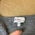 L'Academie L’Academie Rosette Sweater in Grey Photo 6