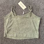 Ekouaer Olive Green Button  Top Cropped Photo 1
