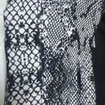 Zyia Active Cobra Metallic Light N Tight Sports Bra Crop Top Black White XL Photo 4