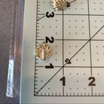 Vintage Gold Color Shell Shaped Clip Photo 6