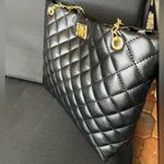 ⚠️ Clearance NWT Quilted black tote bag with golden chain faux leather Photo 3