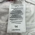 Guess  Y2K White Jean Shorts Raw Hem size 14 (Junior size) Photo 6