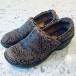 Born brown leather paisley clogs size 9.5 Photo 0