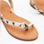 Schutz Courtney Studed Wrap Sandal White Gold Size 6B Photo 1