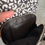 Kate Spade  Chelsea Leopard Phone Crossbody – New With Tags Photo 4