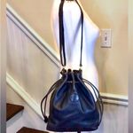 Gucci Navy Blue Leather Drawstring Bucket Shoulder Bag Blue Suede Lining VINTAGE Photo 13