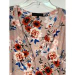 Sanctuary Women's Floral Split Neck Button Front Knot Blouse Blush Large NWOT Photo 2