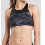 Athleta Freestyle Camo High Neck Halter Bikini
Top Size: Photo 0