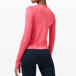 Lululemon  Swiftly Tech Long Sleeve 2.0 *Race Length Photo 1