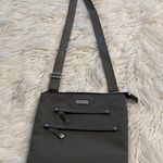 Baggallini Baggalini Shoulder Bag BNWOT color gray adjustable stripe lots of zippers Photo 10