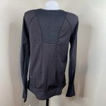 Lululemon  Run For Gold Long Sleeve Black Striped Shirt Women’s Sz 10 Photo 4
