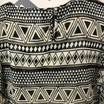 Jessica Simpson Swimwear Beach Cover - Size M Photo 7