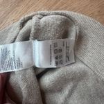 Barefoot Dreams Malibu Collection Gray Pullover Sweatshirt Women’s M Soft Cozy Brown Size M Photo 4