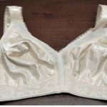 Playtex Lot of 2  Size 36C Beige 18 Hour Ultimate Shoulder Comfort Wireless Bra Photo 0