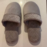 Barefoot Dreams  Slippers Small Photo 0