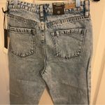 BLANK NYC  The Lexington Light Wash slim straight leg Size 25 Photo 7