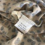 Blooming Jelly Size S V Neckline Tee Photo 10