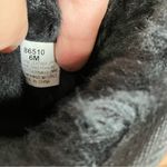 Minnetonka black suede boots shearling lined size 6 Photo 6