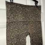 Spanx Leggings Women’s XL Green Look At Me Now Cheetah Leopard Animal Seamless Photo 2