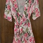 Show Me Your Mumu Brie robe in Garden of Blooms pink and white floral, one size Photo 9