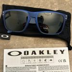 Oakley Holbrook Sunglasses Photo 0