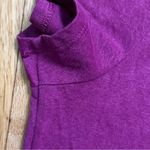 The North Face  Women's Active Fit Short Sleeve Tee T-shirt Magenta L EUC Gorp Photo 8