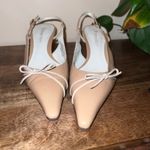 Etienne Aigner  Womens 7 Leather Florad Beige Slingback Kitten Heel Pointed‎ Toe Photo 9