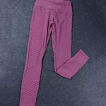 Scrunched up butt lifting leggings TikTok yoga pants Size M Photo 1