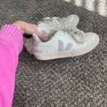 VEJA  Sneakers Photo 2