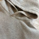 Aritzia Hoodie TNA Photo 2