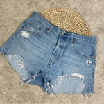 Levi's Levi’s 501 Women’s Original Shorts Denim High Rise in Sansome Straggler Size 29 Photo 2
