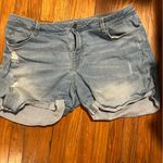 Arizona Jeans Women’s Arizona Jean‎ Co denim distressed jean shorts size 19 Photo 1