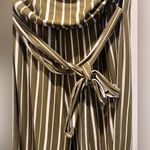 Urban Rose Super soft stretchy jumper! Great olive color for fall. EUC. Size 1X Photo 2