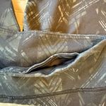 Alo Yoga  Aztec High Waisted Print Black Grey Active, Yoga, Gym,‎ Leggings Size S Photo 5