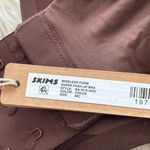 SKIMS  Wireless Super Push up Bra Cocoa Size 38C Photo 7