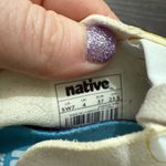 Native Women’s 7 Cream Apollo Moc Sneakers Shoes Photo 5