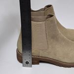 Steve Madden Leopold Chelsea Boots Suede Tan Ankle Booties Lug Sole Scandi Girl Photo 9