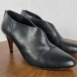 Vince Camuto Vyammi Womens Ankle Bootie Size 9.5 Black V-cut Leather Heeled Boot Photo 9