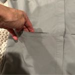 FIGS  TECHNICAL COLLECTION SCRUB SHIRT WOMENS MEDIUM GRAY 2 POCKETS Photo 1