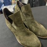 Me Too  ZEST MOSS GREEN WO SIZE 7.5 SUEDE LEATHER ANKLE BOOT CLEAN EUC Photo 12