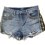 BDG Womens  Freja Mid Rise Vintage Fit Embroidered Denim Jean Shorts Size 25 W Photo 0